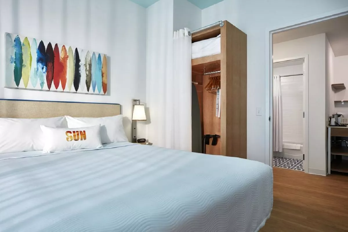 Universal's Endless Summer Resort Surfside Inn and Suites